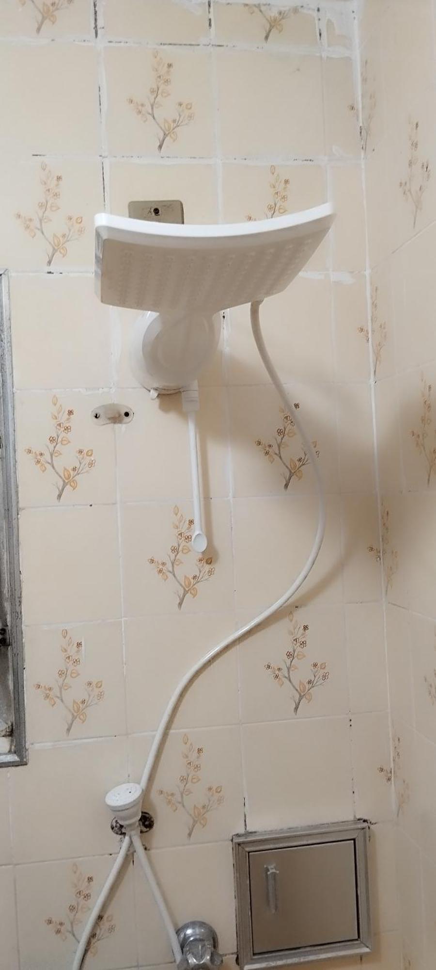 Kitnet Boqueirao - Completa Com Wi-Fi E Estacionamento 50 Mts Da Praia - Perto De Tudo No Centro Comercial Apartment Praia Grande (Santos)