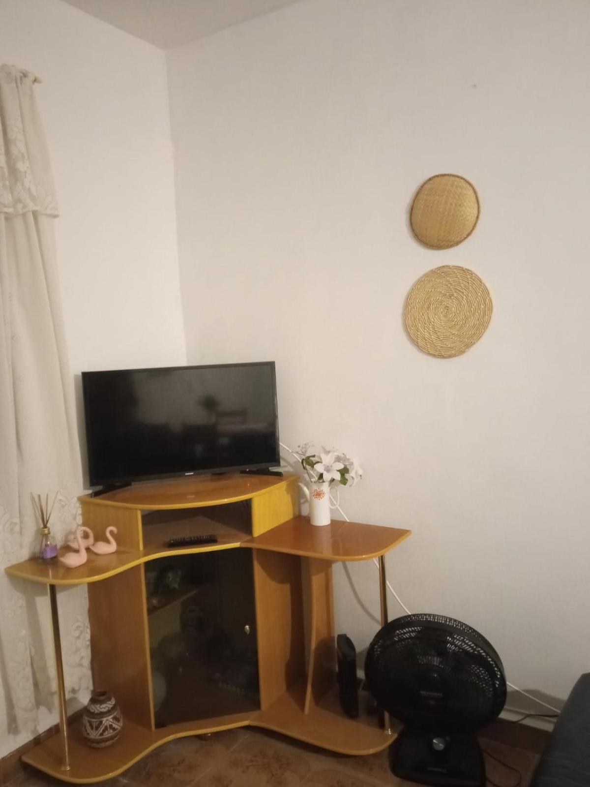 Kitnet Boqueirao - Completa Com Wi-Fi E Estacionamento 50 Mts Da Praia - Perto De Tudo No Centro Comercial * Praia Grande (Santos)
